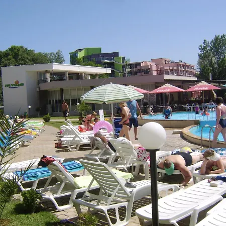 Charis Cozy One Bed Apart At Sunny Beach Lägenhet
